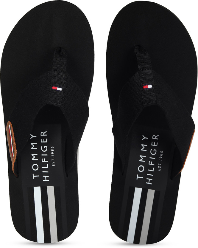 tommy flip flops