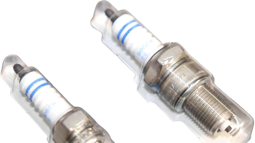 Chinkraft Spark Plug Set for Classic, Electra, Thunderbird, Standard Pack of 2 Double Platinum Spark Plugs(Pack of 2)
