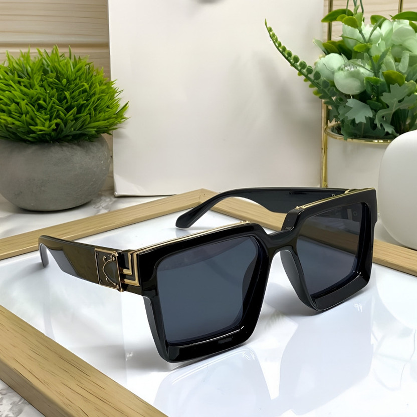 Hype Type Eyewear Butterfly Sunglasses(For Men & Women, Black)