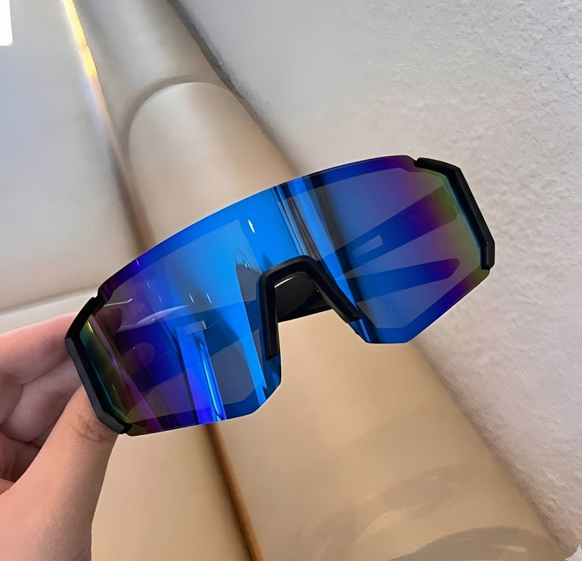 spectaswag Shield, Sports Sunglasses(For Men & Women, Blue)