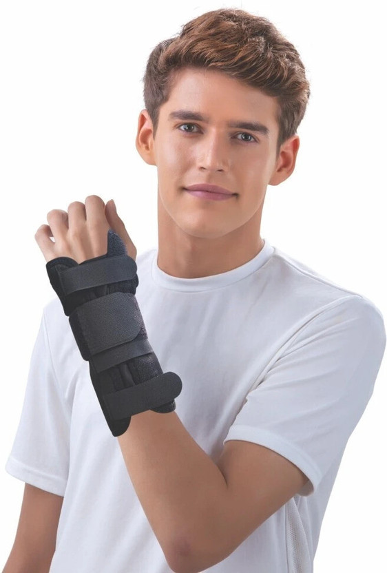 Dyna Innolife Wrist Brace - Right Wrist Support(Black)