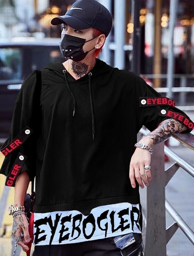 EyeBogler Printed Men Hooded Neck Black T-Shirt