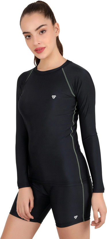 Kyk Solid Women Round Neck Black T-Shirt