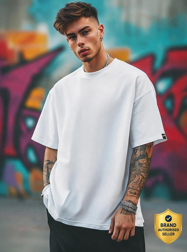BEWAKOOF BEWAKOOF Solid Men Round Neck White T-Shirt - Flipkart Deal