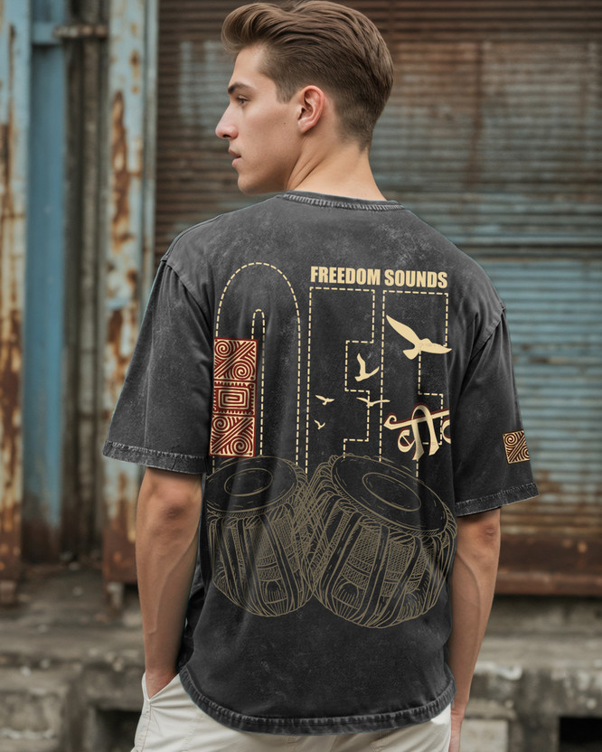 BEWAKOOF Graphic Print Men Round Neck Black T-Shirt
