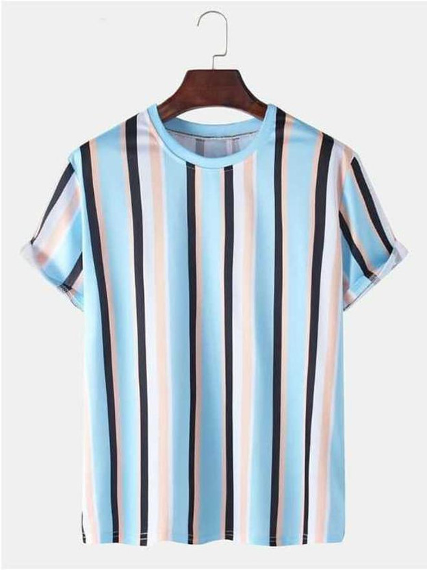 men lining t shirt