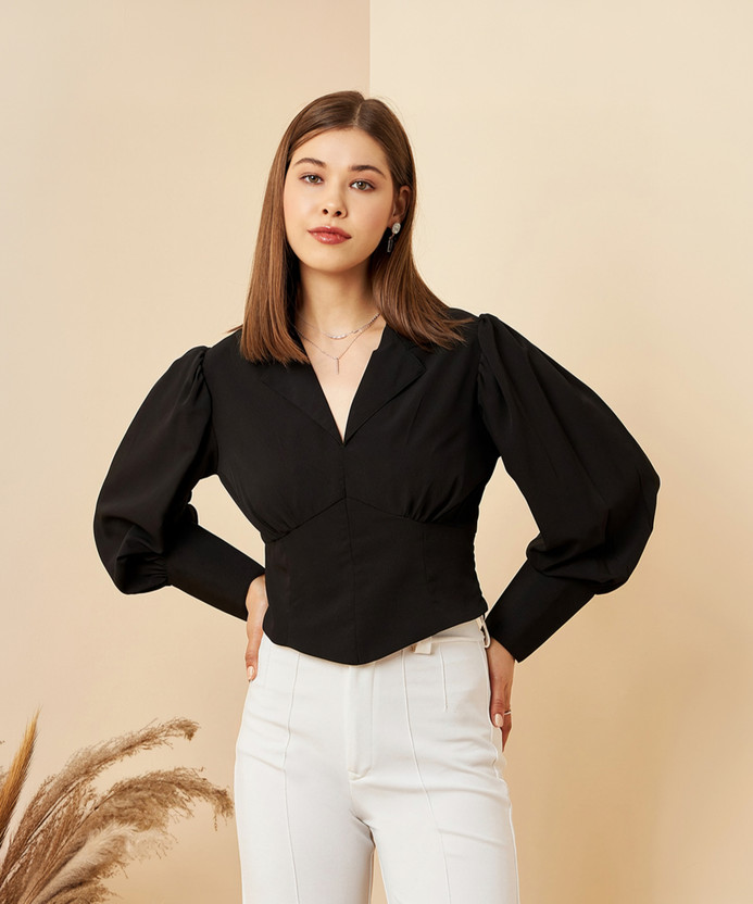 RARE Casual Solid Women Black Top