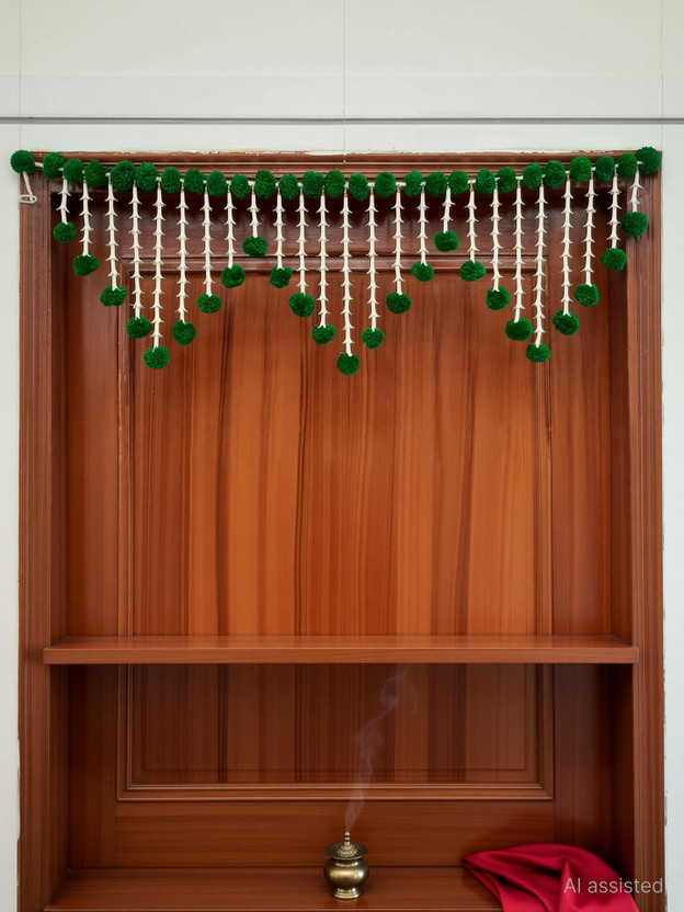 Saatvik Creations Authentic Handcrafted Toran: Celebrating India's Artistic Heritage Toran(Suitable for Home|Shop|Temple, Woolen Pom Pom, Proudly made in india, Handmade)