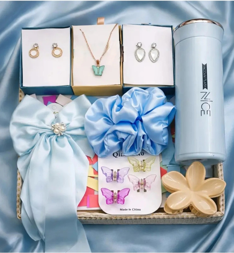 AVIAH Jewellery Gift Set