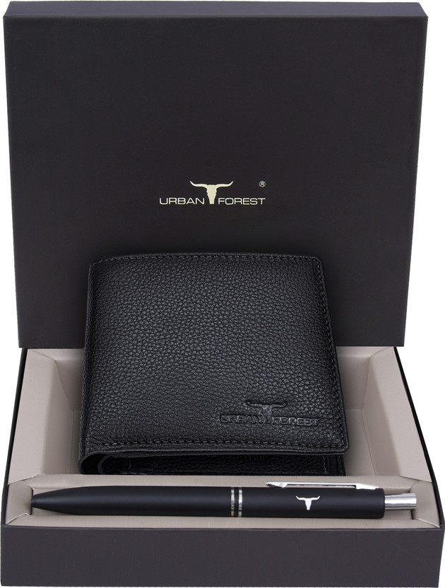 URBAN FOREST Men Casual, Trendy, Travel, Formal Black Genuine Leather Wallet(6 Card Slots)