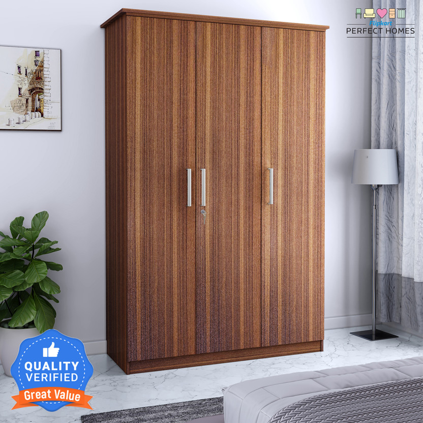 Flipkart Perfect Homes Julian Engineered Wood 3 Door Wardrobe(Finish Color - Melamine GL Walnut SIB, Knock Down)