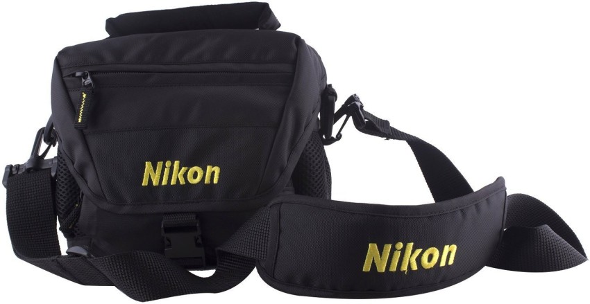 Rent Nikon D3300 DSLR 24.2MP Camera with Bag 18-55mm Lens in London (rent  for £25.00 / day, £17.86 / week)