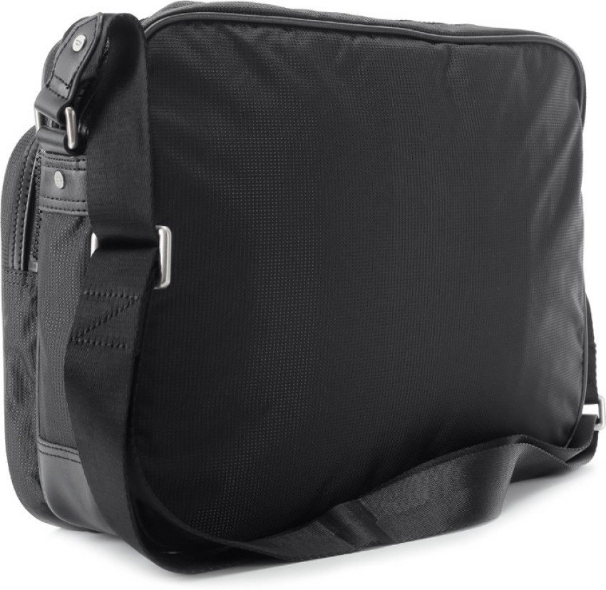 Discover more than 78 diesel mens messenger bag - esthdonghoadian