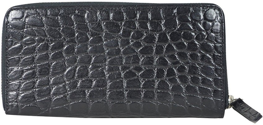 Crocodile passport case with Double G in black