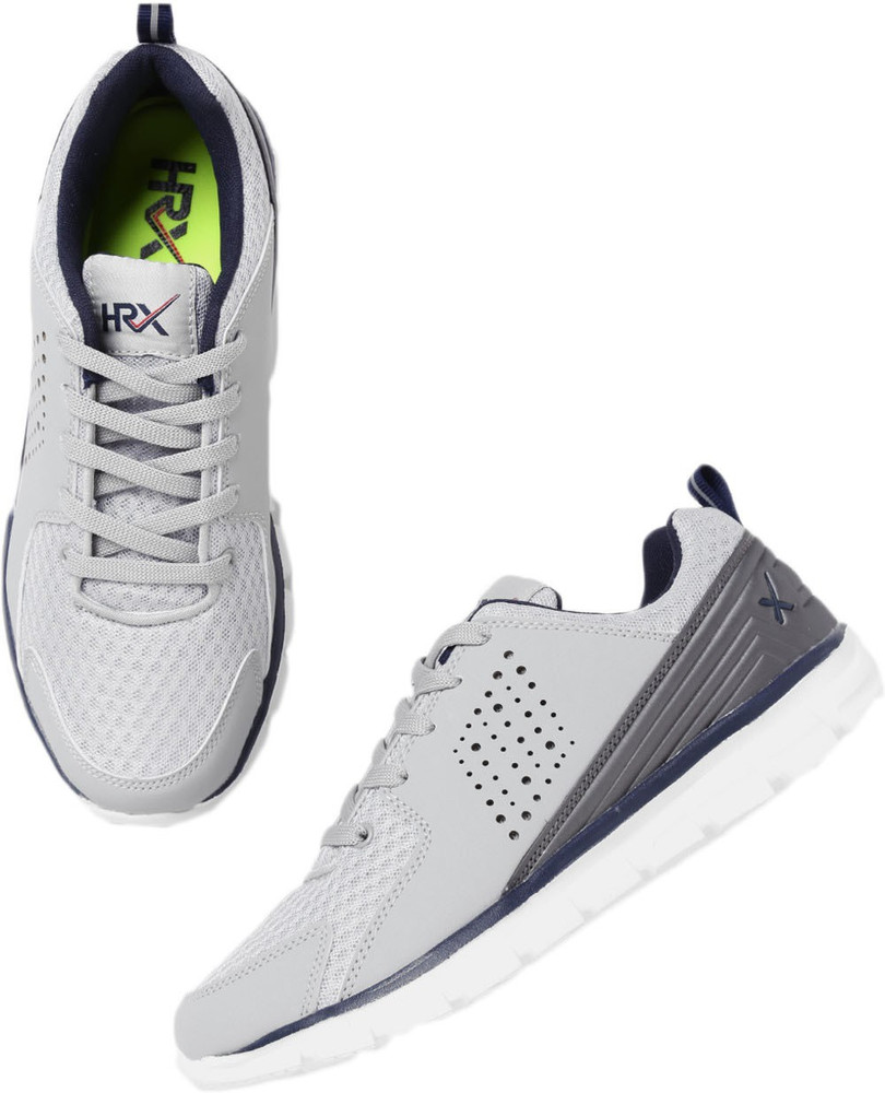 50% OFF on HRX by Hrithik Roshan Men White Street Run Running Shoes on  Myntra | PaisaWapas.com