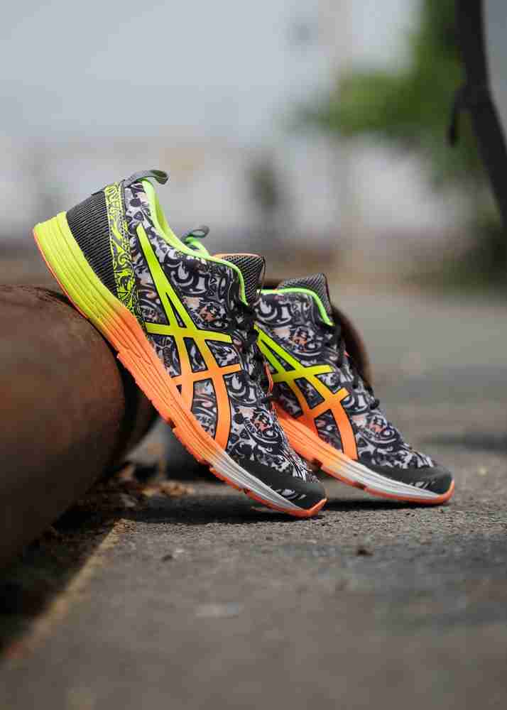 mano Limón sentido Asics GEL-HYPER TRI 2 Running Shoes For Men - Buy BLACK/HOT ORANGE/FLASH  YELLOW Color Asics GEL-HYPER TRI 2 Running Shoes For Men Online at Best  Price - Shop Online for Footwears in India | Flipkart.com