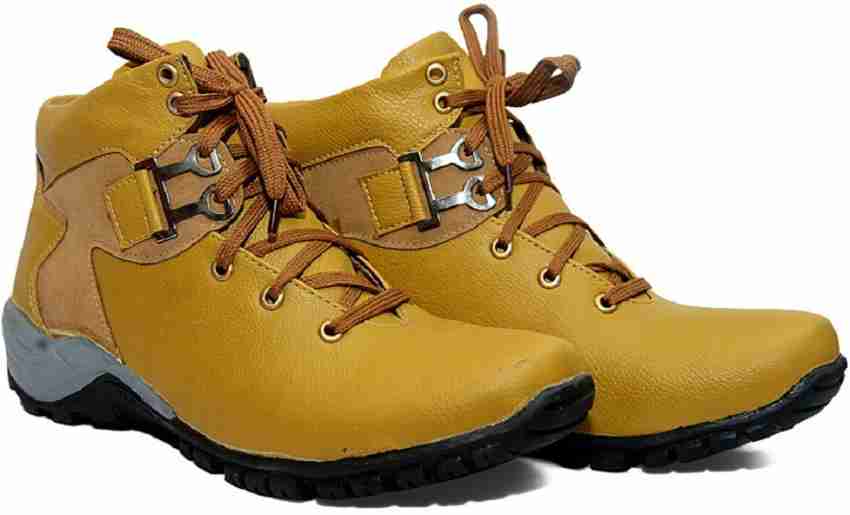 foot locker boots for men