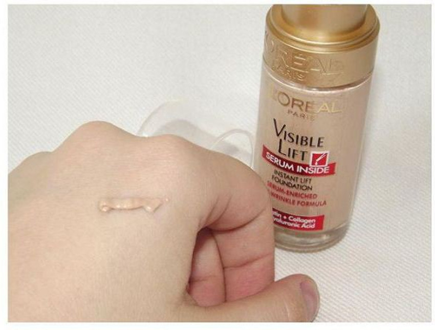 L'Oreal Visible Lift Serum Inside Foundation – Anti-Falten Make-up Mit Lifting-Effekt, Rosy Natural 150, SPF 17