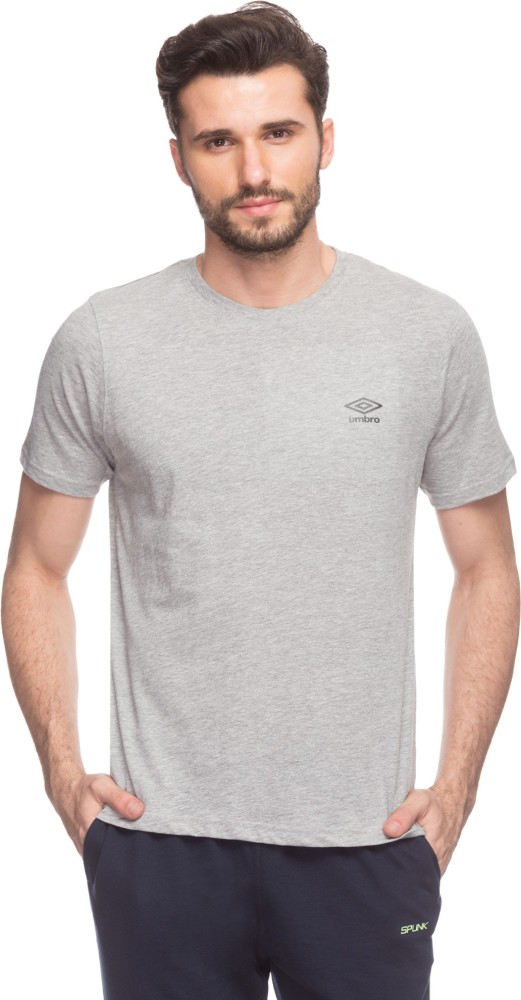 helder afstand dynamisch FBB - UMBRO Solid Men Round Neck Grey T-Shirt - Buy FBB - UMBRO Solid Men  Round Neck Grey T-Shirt Online at Best Prices in India | Flipkart.com