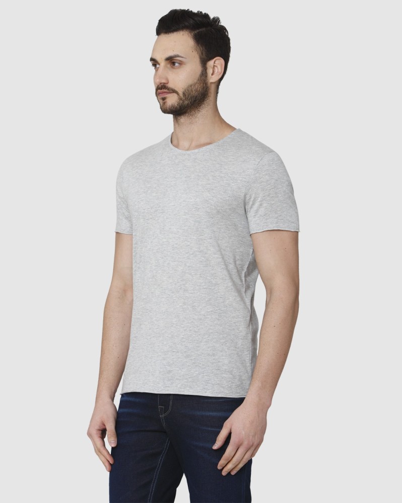 mørkere Soaked Kriminel Selected Solid Men Round Neck Grey T-Shirt - Buy Selected Solid Men Round  Neck Grey T-Shirt Online at Best Prices in India | Flipkart.com