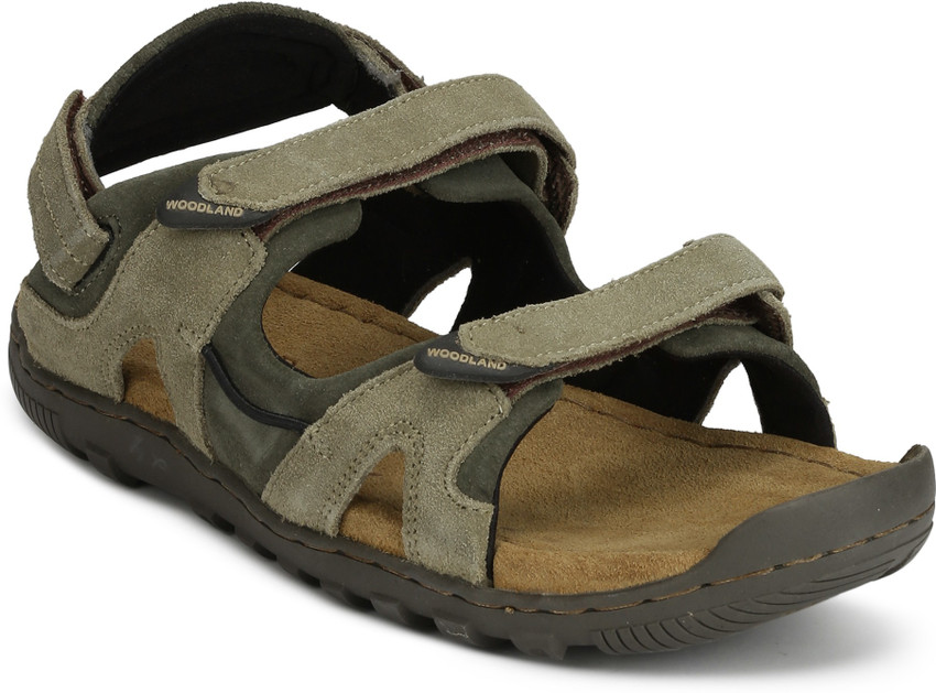 WOODLAND Men Green Casual - Buy 