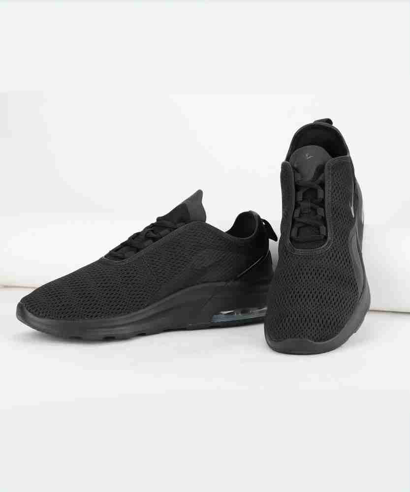 Nike motion best sale 2 black