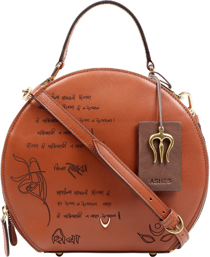 Aggregate 82+ hidesign sling bags flipkart esthdonghoadian