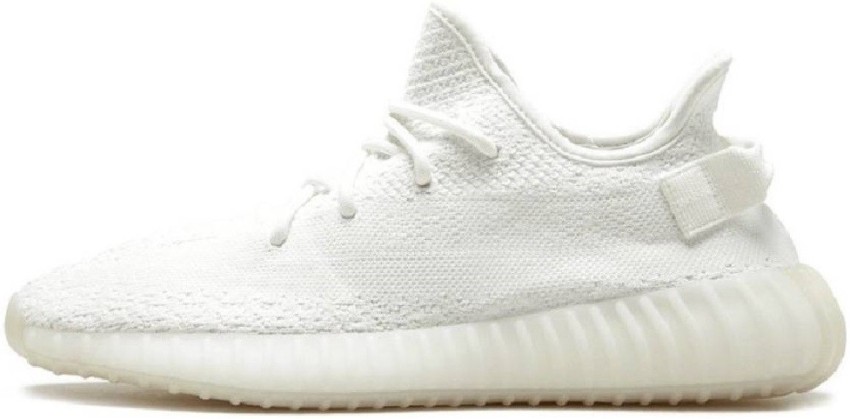 55% OFF on yeezy Running Shoes For Men(White) on Flipkart