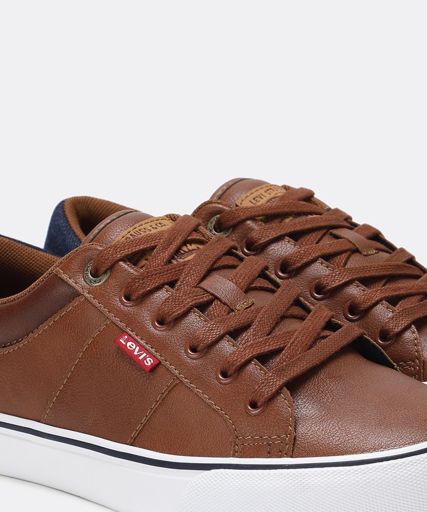 levi's abbott sneakers