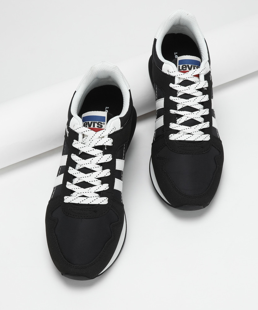 Levis webb best sale sneakers