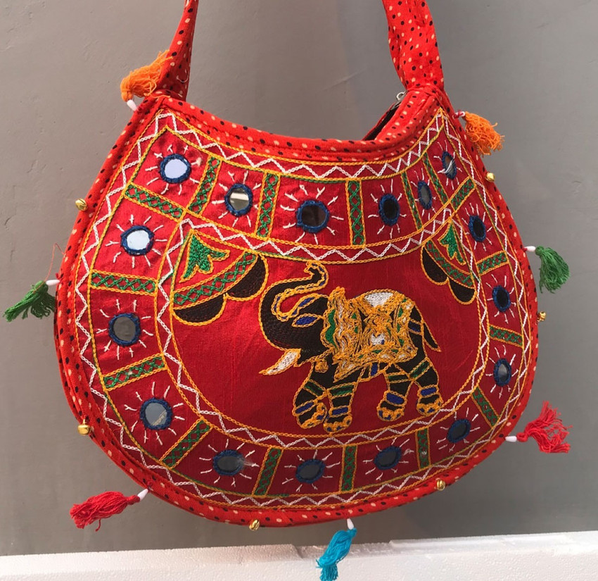 Discover 122+ rajasthani jhola bag latest xkldase.edu.vn