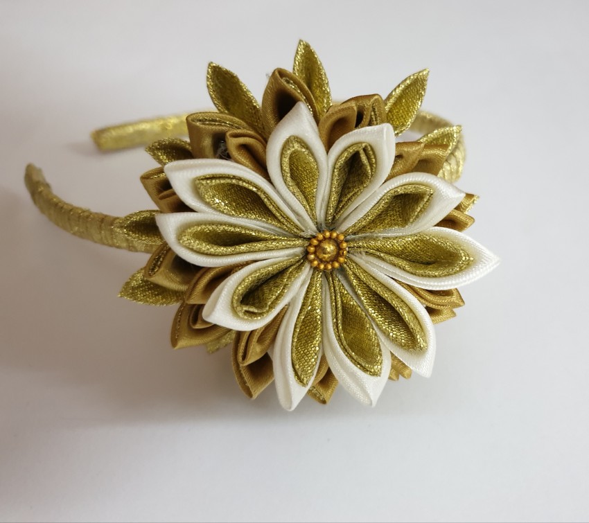 Belleza Crafting with Creativity Golden and Off white 3D Flower