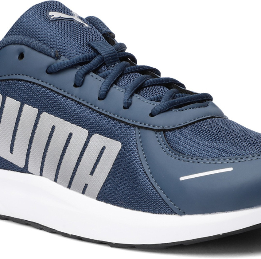 Puma men's clearance seawalk idp sneakers