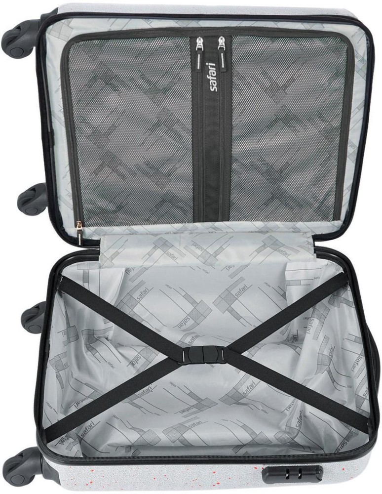 Safari Regloss Antiscratch Black Luggage Trolley Bag 65 cm Hard luggage