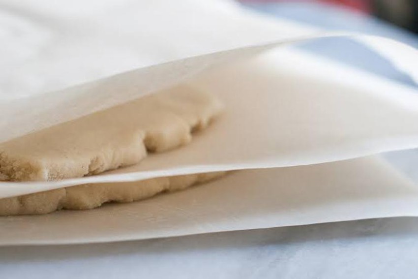 Ayansh E-Store Butter paper,Parchment Paper for cake, food grede paper  Shrinkwrap (100 sheet) Parchment Paper Price in India - Buy Ayansh E-Store Butter  paper,Parchment Paper for cake, food grede paper Shrinkwrap (100