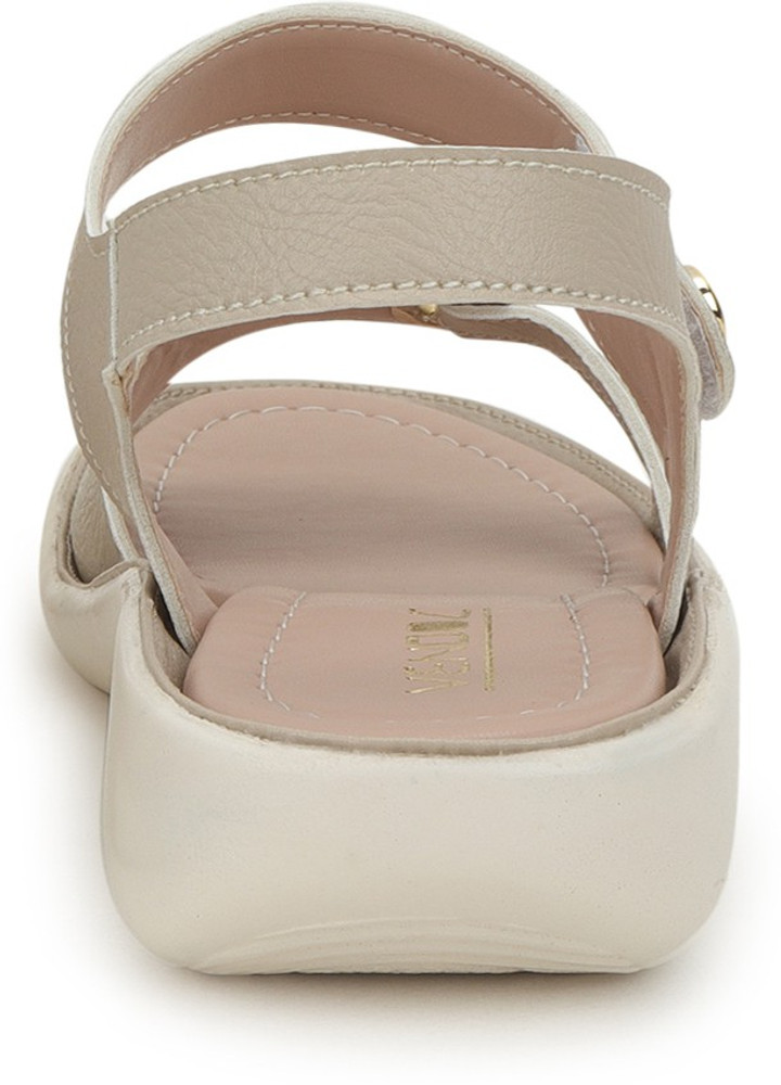 Ella grand 2025 slide sandal