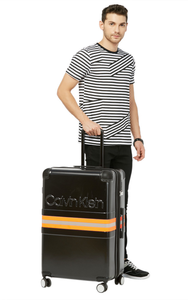 Descubrir 68+ imagem calvin klein bags marshalls Thptletrongtan.edu.vn