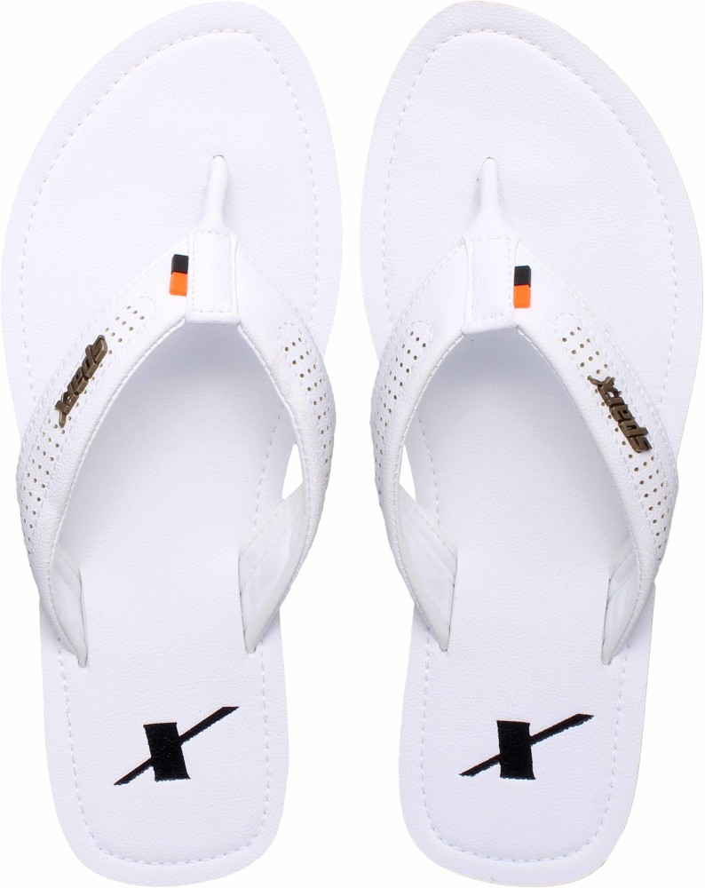 flipkart sparx chappals