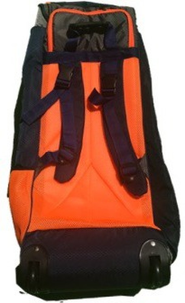 New Balance DC 580 Junior Wheel Cricket Kit Bag – Sturdy Sports