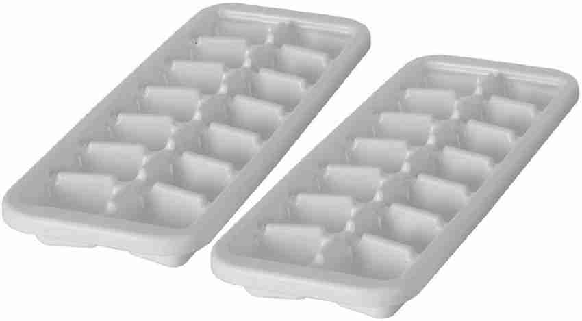 Up To 73% Off on Reusable Ice Cube Trays Large