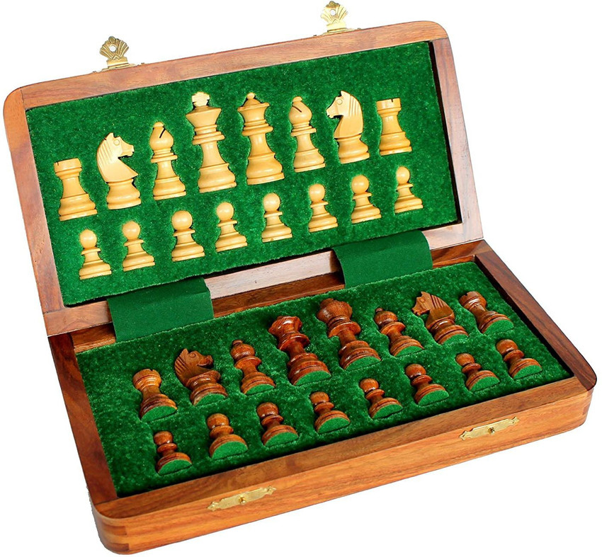  House of Chess - 7.5 Inch Wooden Magnetic Travel Chess