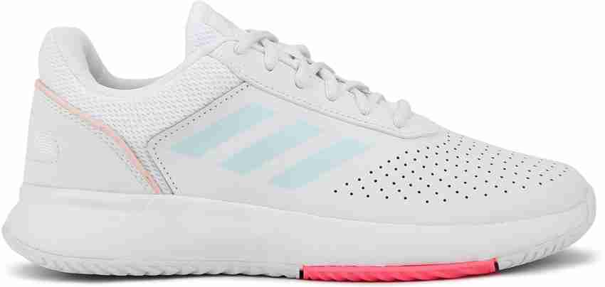 Adidas courtsmash hotsell mujer