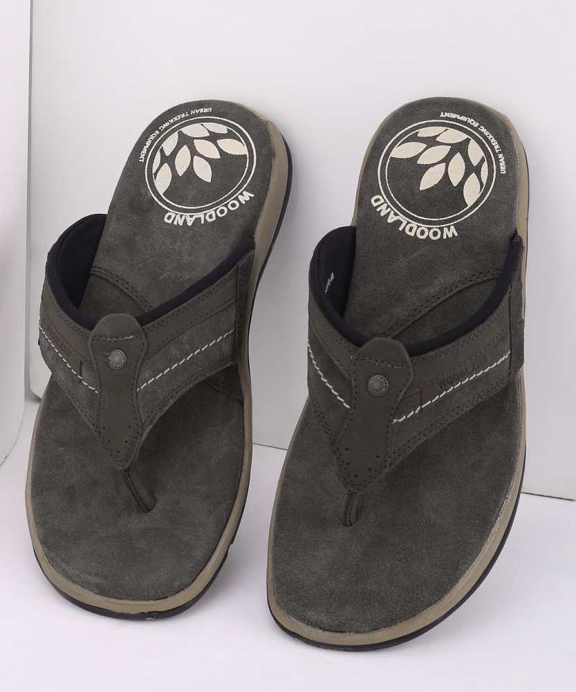 Woodland slippers online flipkart