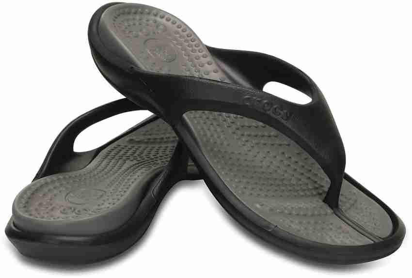 indre reparere padle CROCS Athens Flip Flops - Buy Black Color CROCS Athens Flip Flops Online at  Best Price - Shop Online for Footwears in India | Flipkart.com