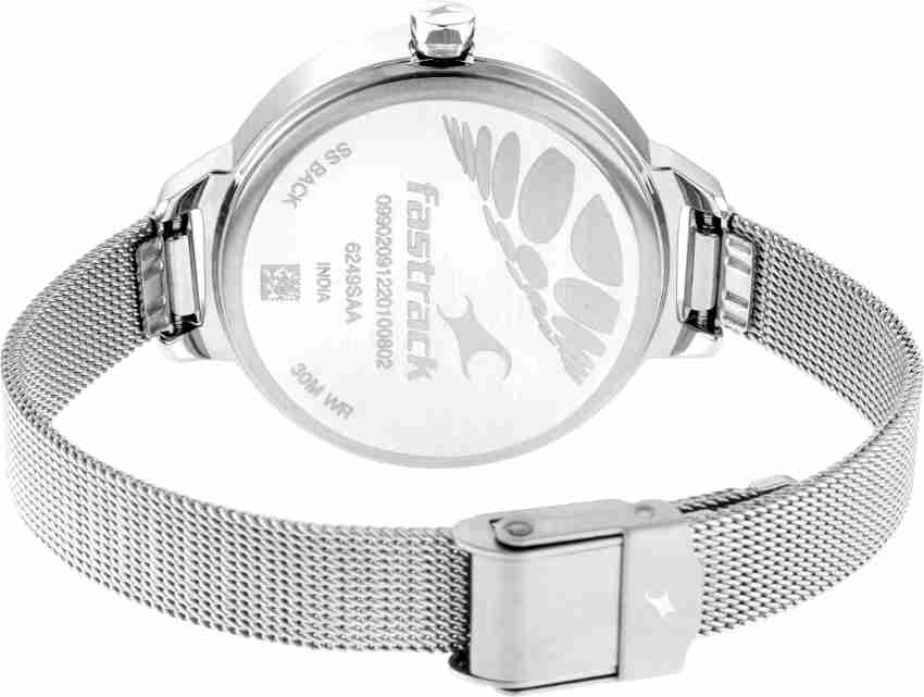 Fastrack watch 9336sfa 50m hotsell wr price