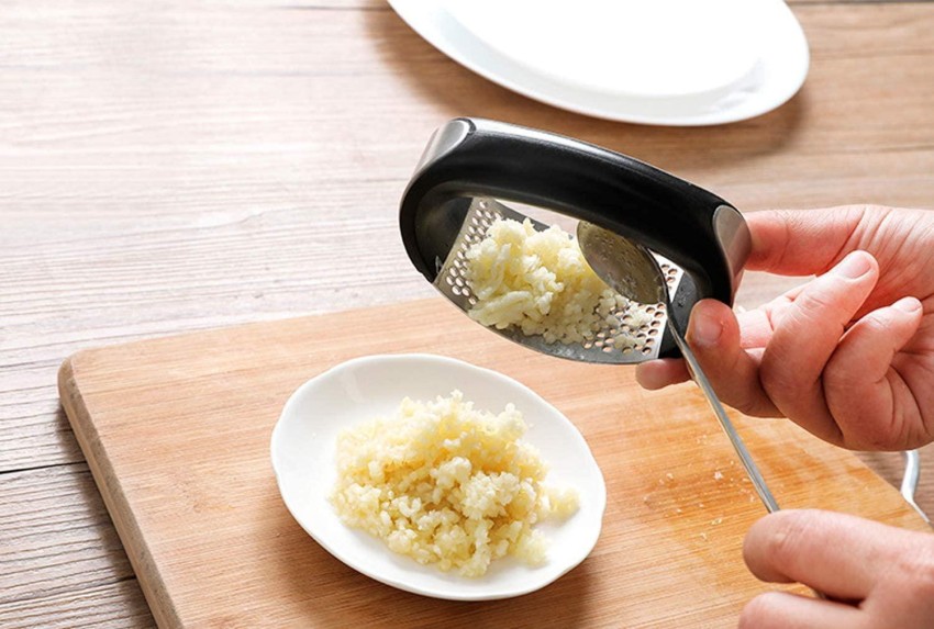 Garlic Press Slicer 2 in 1 - Aluminium Garlic Ginger Mincer and Slicer -  with Slicing and Grinding - Kitchen Cooking Tools