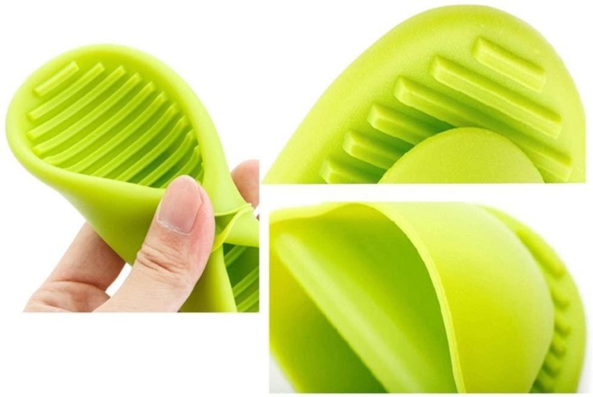 https://rukminim1.flixcart.com/image/850/1000/kn3i1zk0/kitchen-tool-set/q/c/g/finger-protector-silicone-heat-insulation-oven-gloves-cooking-original-imagfuy6zkhrdfnk.jpeg?q=90