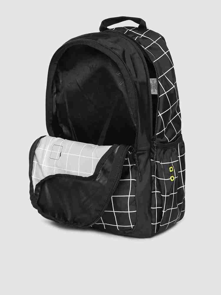 Wildcraft 29.5 Ltrs Pack 1 Checks Black Casual Backpack  (12239_Checks_Black)(HxWxD : 18.5x13.5x7)(inches) : .in: Fashion