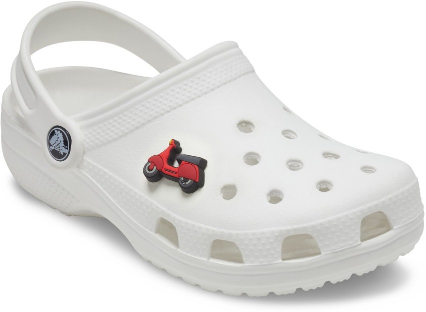 Letter V Jibbitz Shoe Charm - Crocs