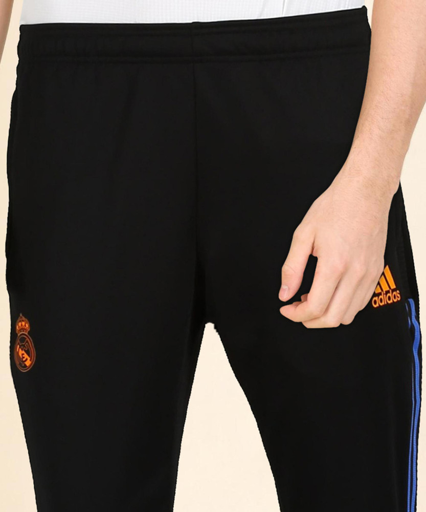 Share 80+ black training pants best in.eteachers